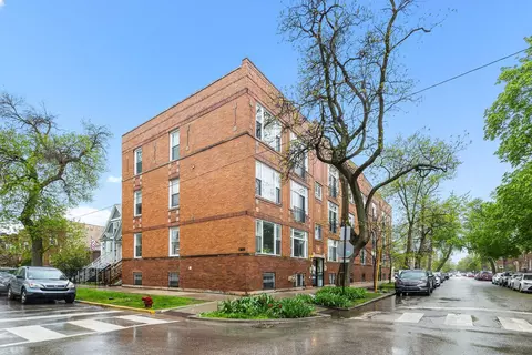 3841 W Altgeld St #3, Chicago, IL 60647