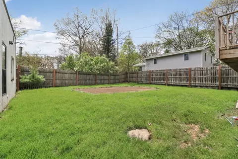 Exterior - 1011 Ridgewood Ave, Mchenry, IL 60050 photo 5 of 5