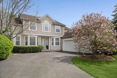 2301 Madiera Ln, Buffalo Grove, IL 60089