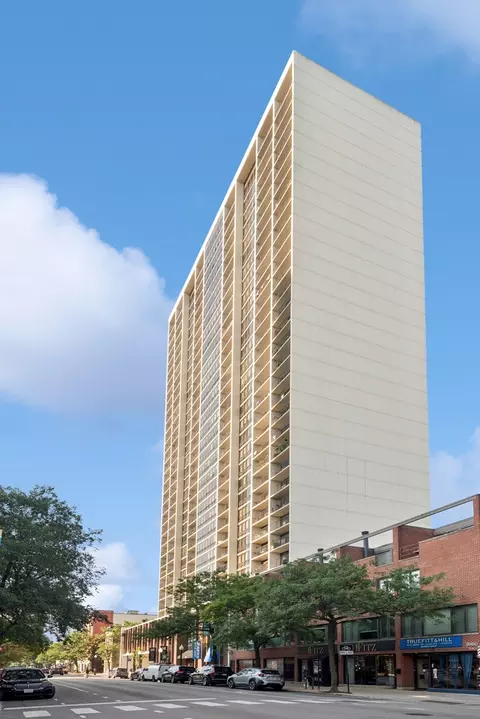 1636 N Wells St #3008, Chicago, IL 60614