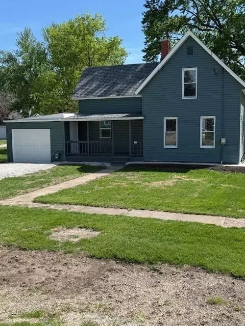 209 E Farnham St, Sheffield, IL 61361