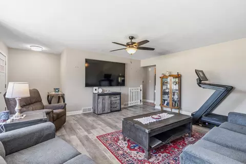 Other - 512 Chaney St, Crest Hill, IL 60403 photo 2 of 14