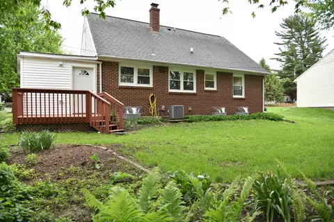Exterior - 502 Manchester St, Normal, IL 61761 photo 4 of 5