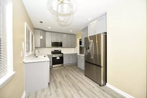 Kitchen - 502 Manchester St, Normal, IL 61761 photo 2 of 4
