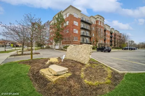 820 Weidner Rd #210, Buffalo Grove, IL 60089