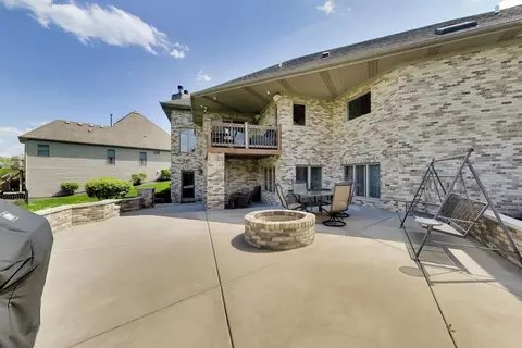 Exterior - 25860 Prairie Hill Ln, Plainfield, IL 60585 photo 16 of 19