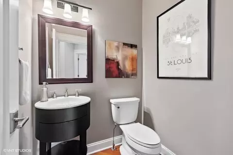 Bath - 25860 Prairie Hill Ln, Plainfield, IL 60585 photo 6 of 14