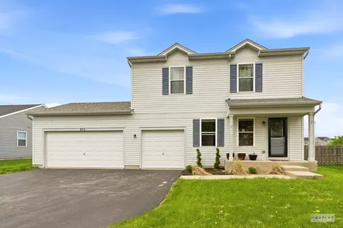 816 Kennedy St, Waterman, IL 60556