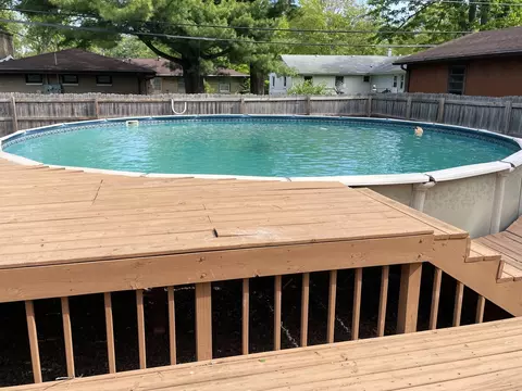 Exterior - 1608 Chevy Chase Dr, Champaign, IL 61821 photo 8 of 16
