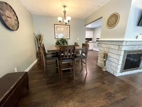 Dining - 1608 Chevy Chase Dr, Champaign, IL 61821 photo 1 of 2
