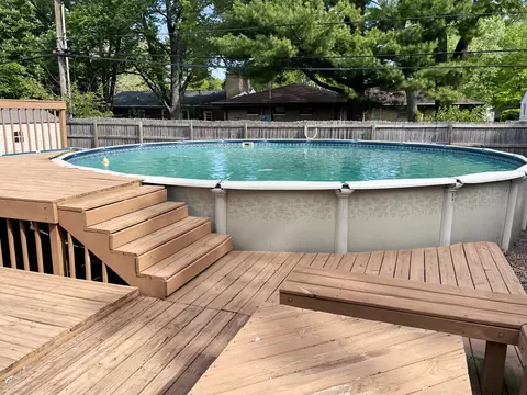 Exterior - 1608 Chevy Chase Dr, Champaign, IL 61821 photo 5 of 16