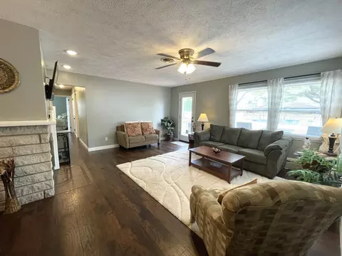 Living - 1608 Chevy Chase Dr, Champaign, IL 61821 photo 2 of 3
