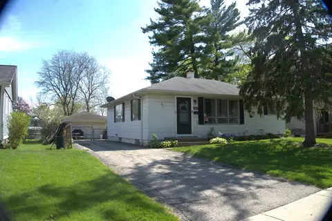 2807 Starling Ln, Rolling Meadows, IL 60008