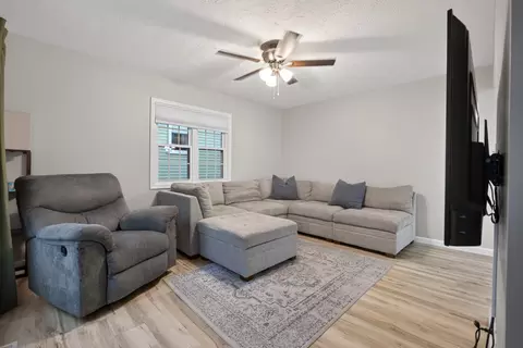 Living - 8 Ivey Ct, Bloomington, IL 61701 photo 1 of 1