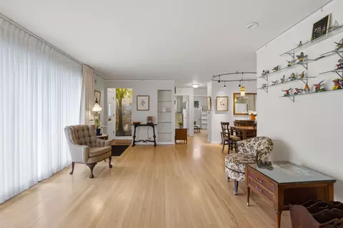 Living - 1844 Lemar Ave, Evanston, IL 60201 photo 2 of 3