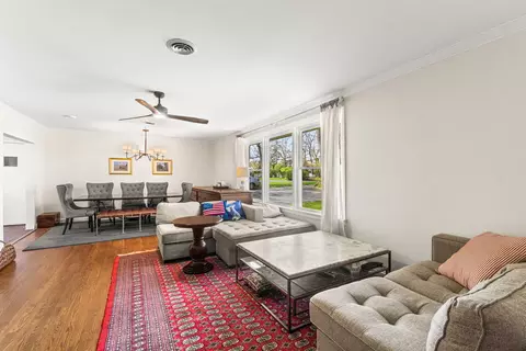 Living - 219 E Sheridan Rd, Lake Bluff, IL 60044 photo 1 of 2