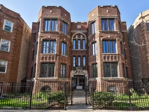 822 W Agatite Ave #3E, Chicago, IL 60640