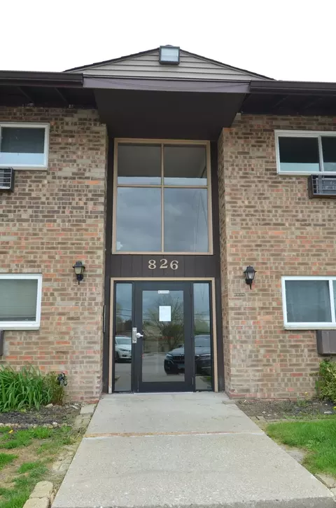 826 E Old Willow Rd #206, Prospect Heights, IL 60070