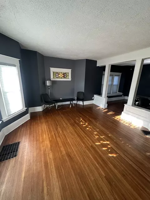 Living - 1307 S Main St, Bloomington, IL 61701 photo 3 of 5