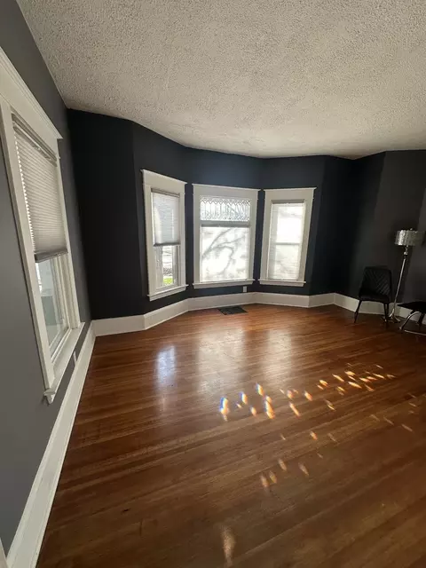 Living - 1307 S Main St, Bloomington, IL 61701 photo 2 of 5