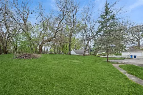 Exterior - 709 Regner Rd, Mchenry, IL 60051 photo 1 of 1