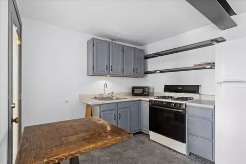 Kitchen - 709 Regner Rd, Mchenry, IL 60051 photo 6 of 6
