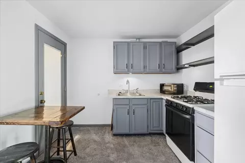 Kitchen - 709 Regner Rd, Mchenry, IL 60051 photo 5 of 6