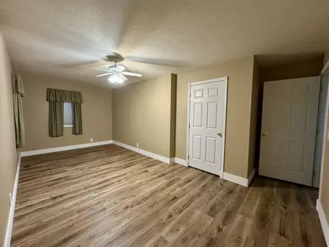 504 E Murray St, Sesser, IL 62884 photo 35
