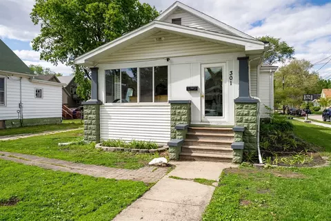301 W Graham St, Bloomington, IL 61701