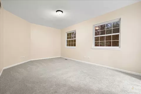 Bedroom - 7 Eagle Ct, Streamwood, IL 60107 photo 1 of 4