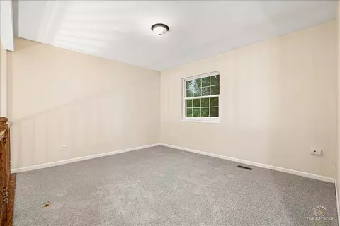 Other - 7 Eagle Ct, Streamwood, IL 60107 photo 4 of 8