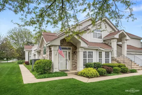 1382 Spencer Ln #1382, Batavia, IL 60510