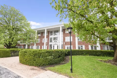 3427 Vollmer Rd #309, Flossmoor, IL 60422