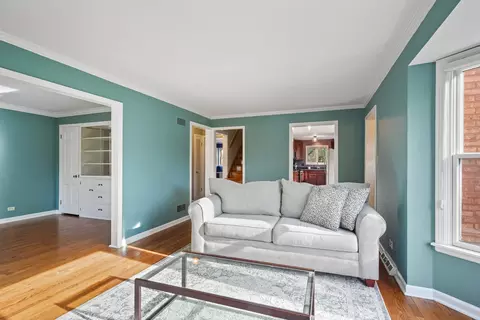 Living - 420 S Oak St, Itasca, IL 60143 photo 3 of 3