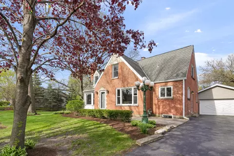 420 S Oak St, Itasca, IL 60143