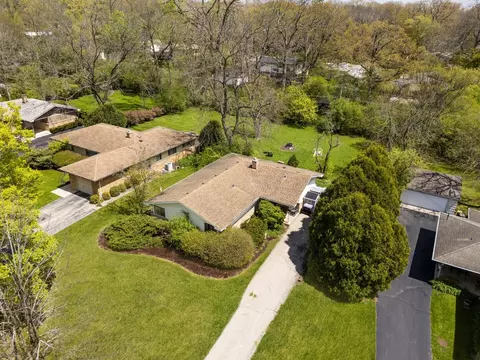 3175 University Ave, Highland Park, IL 60035