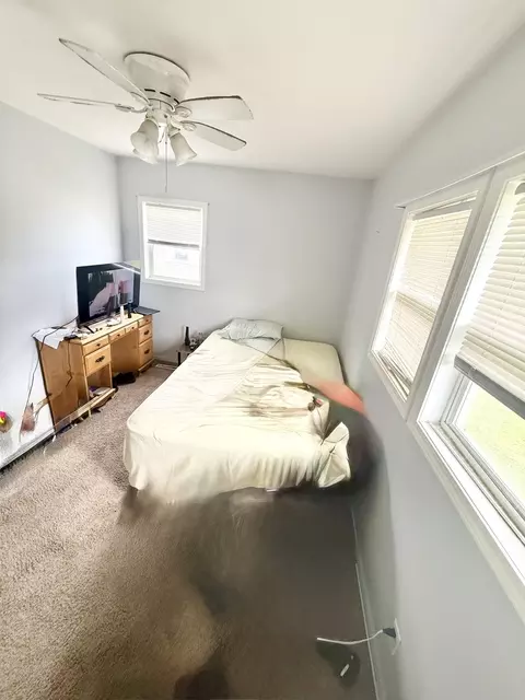 407 Santa Barbara Rd, Lakemoor, IL 60051 photo 10