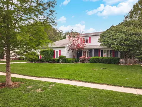 Exterior - 2605 Keystone Rd, Bloomington, IL 61704 photo 6 of 6