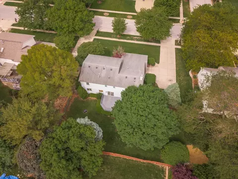 View/Area - 2605 Keystone Rd, Bloomington, IL 61704 photo 2 of 5
