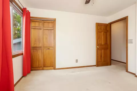 Bedroom - 2605 Keystone Rd, Bloomington, IL 61704 photo 4 of 9