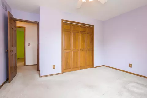 Bedroom - 2605 Keystone Rd, Bloomington, IL 61704 photo 6 of 9
