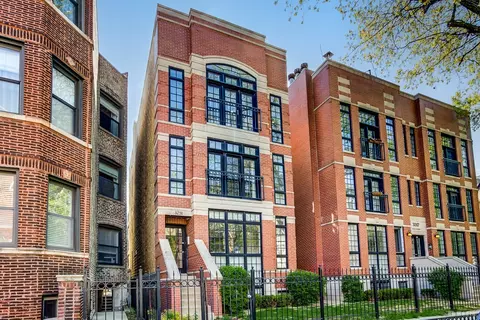 3251 N Kenmore Ave #3, Chicago, IL 60657
