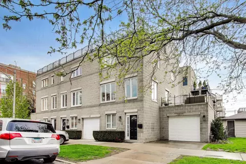 2810 N Wolcott Ave #2810, Chicago, IL 60657