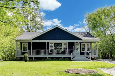 2911 Birch Rd, Homewood, IL 60430