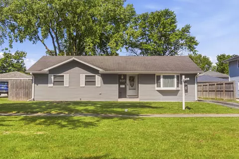 920 Central Ave, Matteson, IL 60443