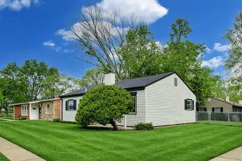 Exterior - 2414 Circle Dr, Hazel Crest, IL 60429 photo 7 of 7