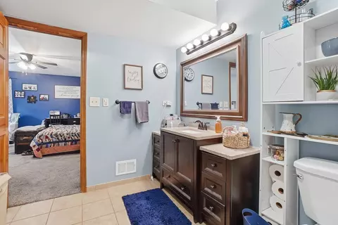 Bath - 16249 S Howard St, Plainfield, IL 60586 photo 2 of 3