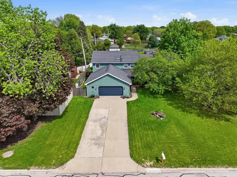 View/Area - 16249 S Howard St, Plainfield, IL 60586 photo 1 of 7