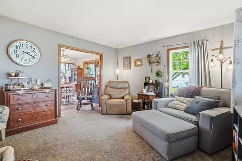 Living - 16249 S Howard St, Plainfield, IL 60586 photo 2 of 3