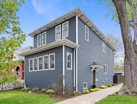 5101 N Avers Ave, Chicago, IL 60625